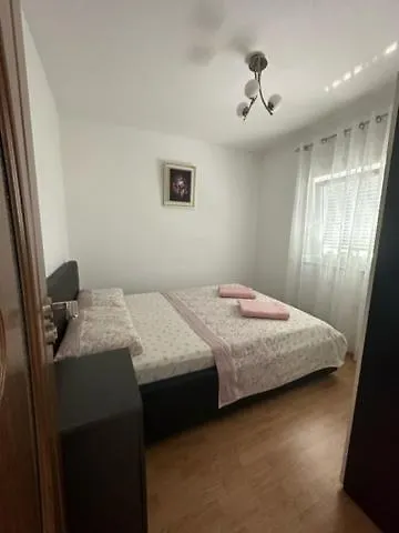 Holiday Home Lavanda Pula 0*,  Croatia