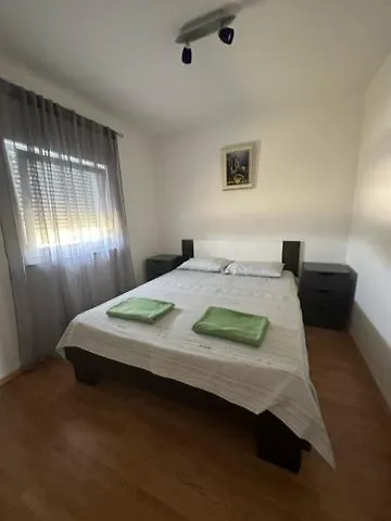 Holiday Home Lavanda Pula Apartment